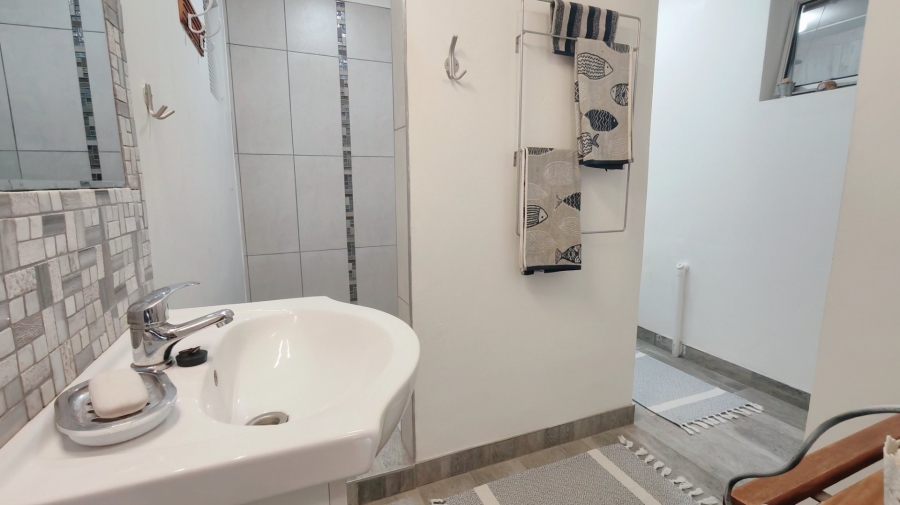 3 Bedroom Property for Sale in Twee Kuilen Western Cape